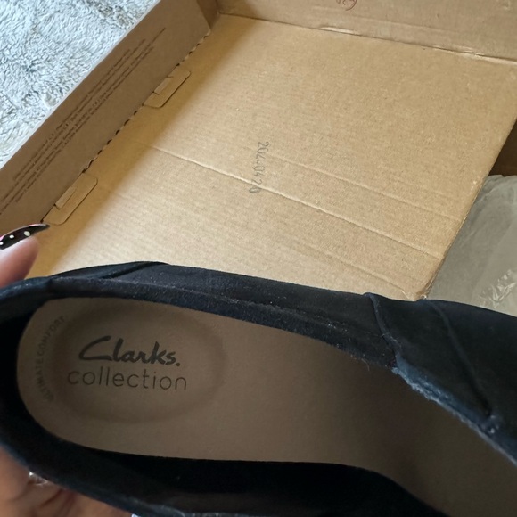 Clark’s Ambyr Hope Suede Booties Size 10 Women’s - Picture 9 of 10